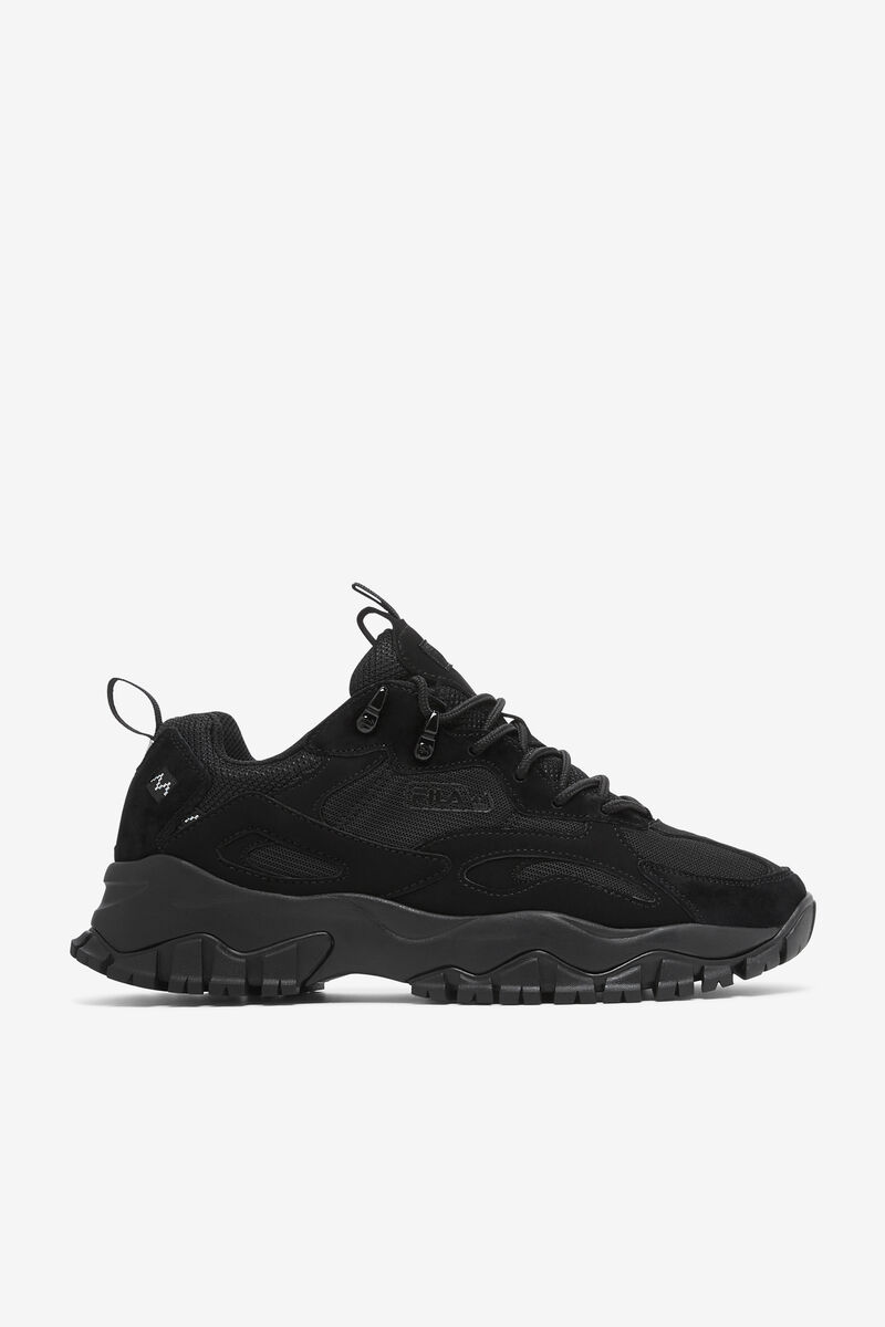 Men\'s Fila Ray Tracer Tr 2 Walking Shoes Black / Black / Metal Silver | baP7WhD8wq7